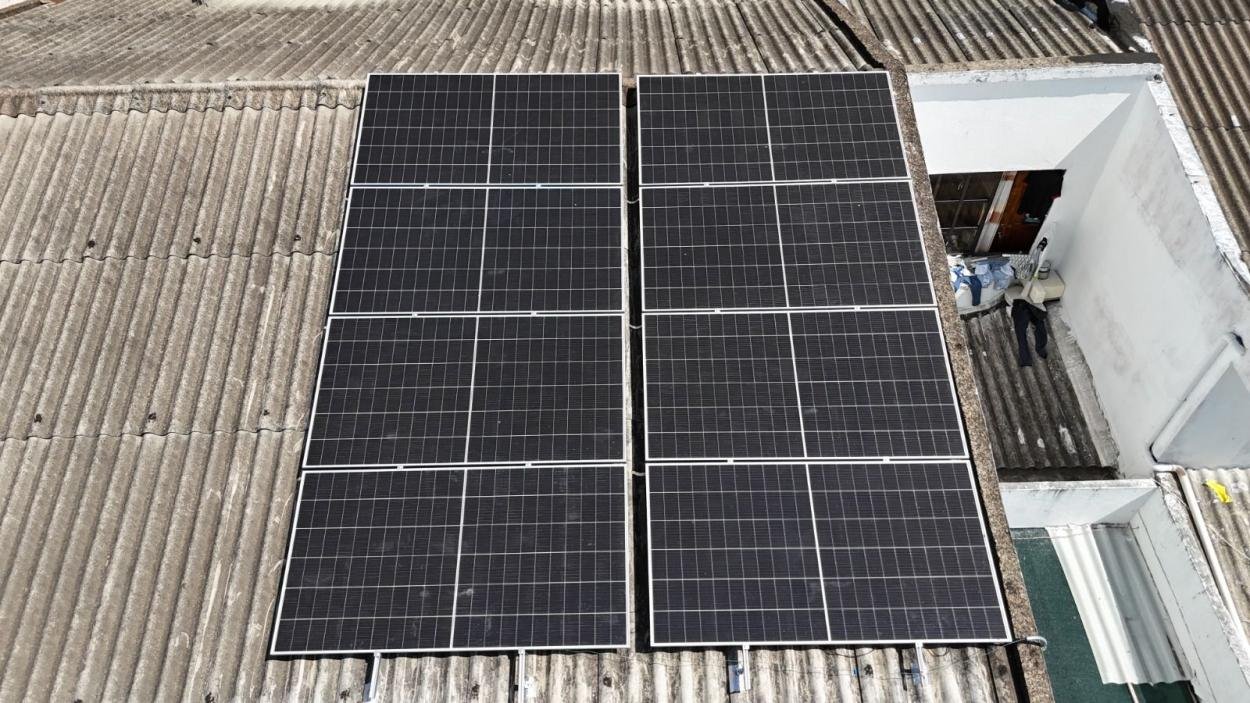 Vivienda en turbaco produciendo electricidad